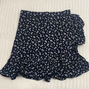 Madewell Blue floral mini skirt size 2